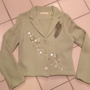 Company- Sleeping on snow. Perfect condition.